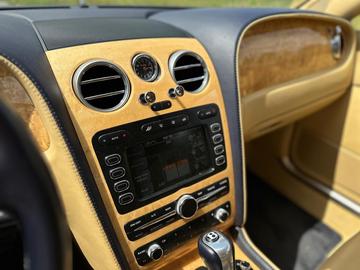 2006 Bentley FLYING SPUR 缩略图 16