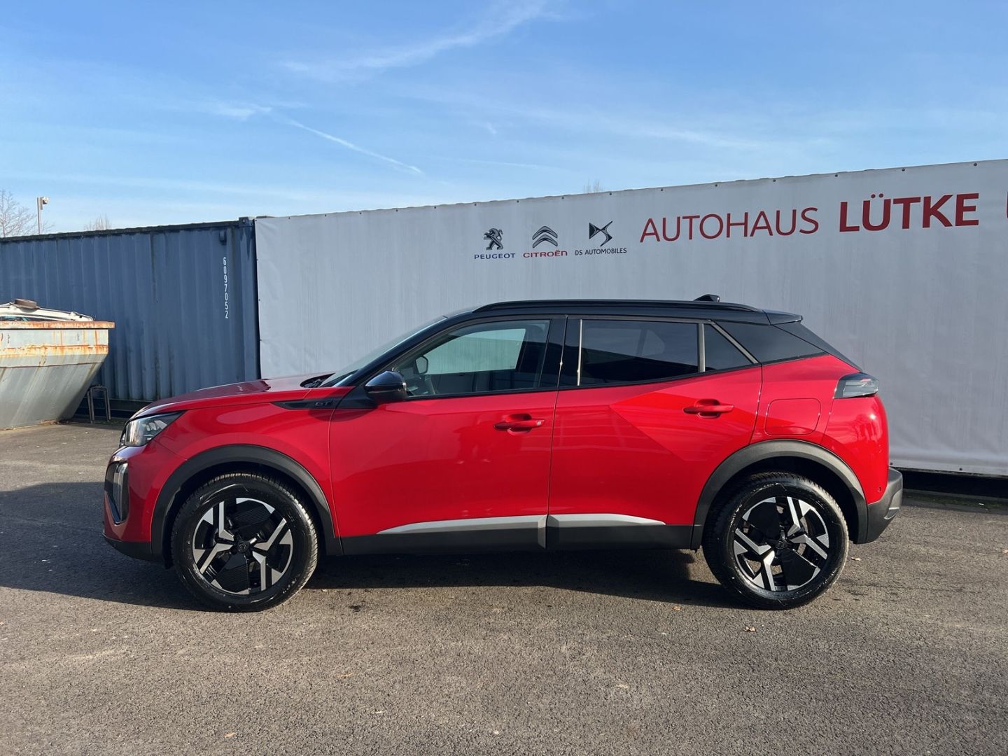 Fahrzeugabbildung Peugeot 2008 Hybrid GT 145 e-DSC6 ACC Panodach Navi