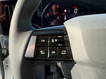 Opel Astra L ST Elegance+LED+Navi+Kamera+SHZ+DAB