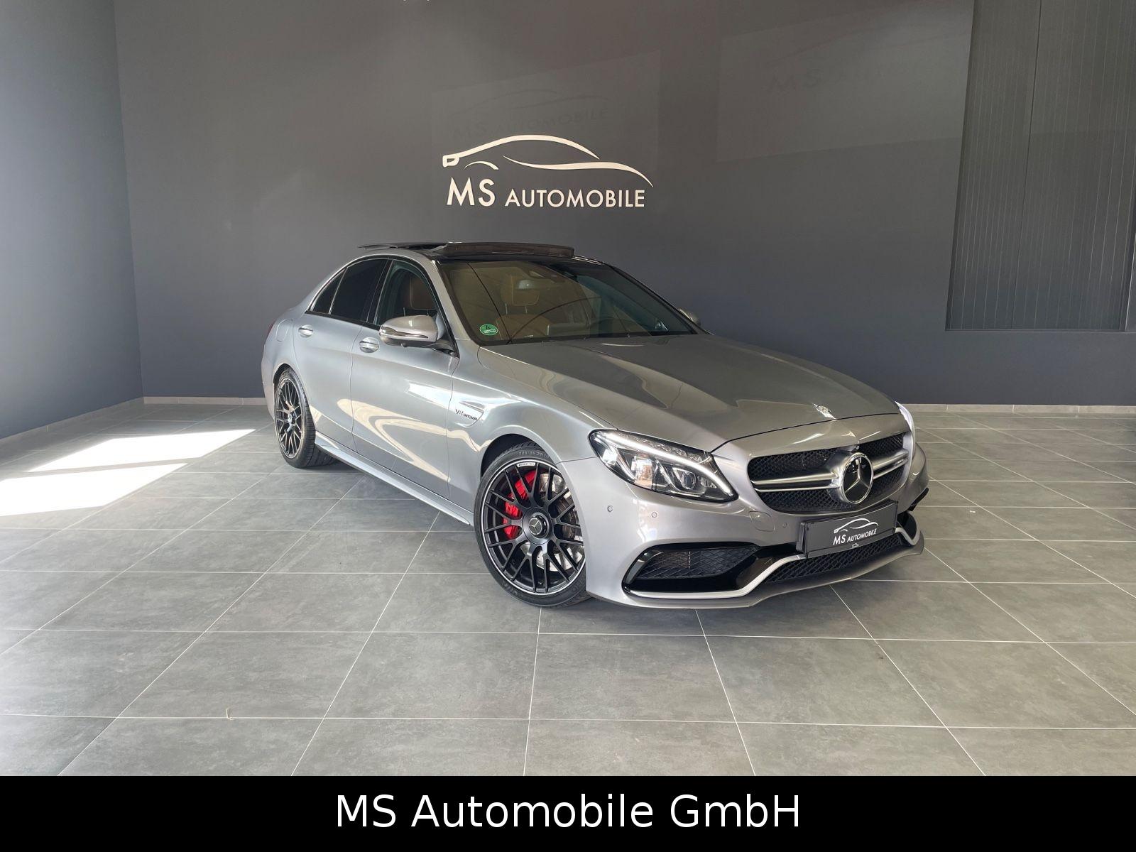Mercedes-Benz C 63  S AMG Top Ausstattung