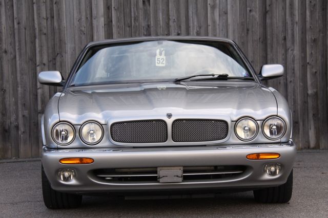 Jaguar Top gepflegter XJR mit 2 Jahre Garantie