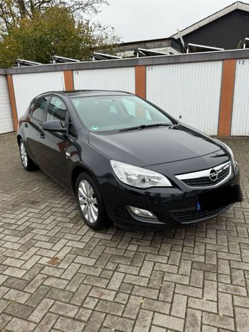 Opel Astra 150 Jahre 100Ps / Tempomat / Si...