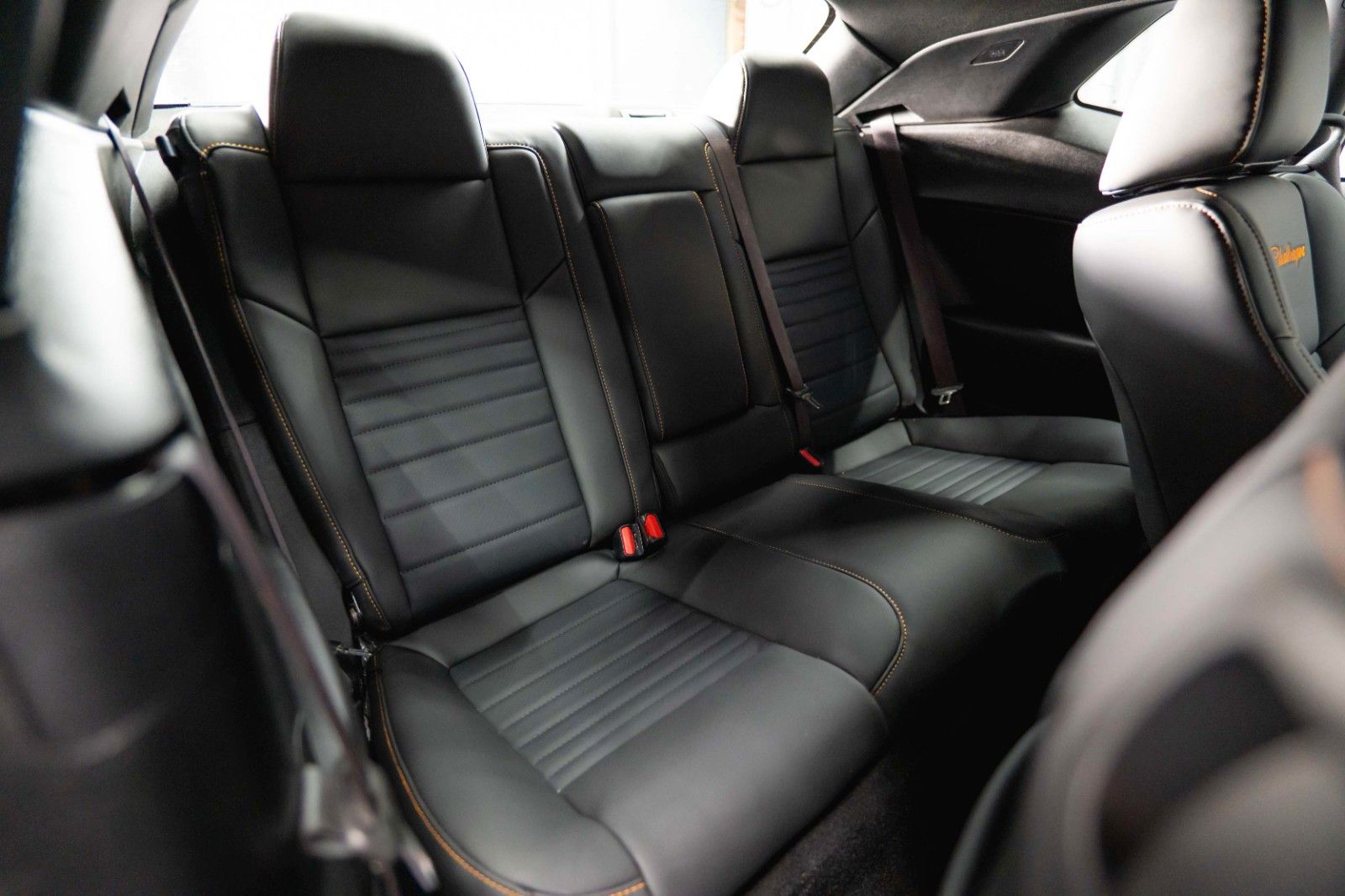 Fahrzeugabbildung Dodge Challenger 3.6 V6 GT SRT Styling LAST CALL 19%