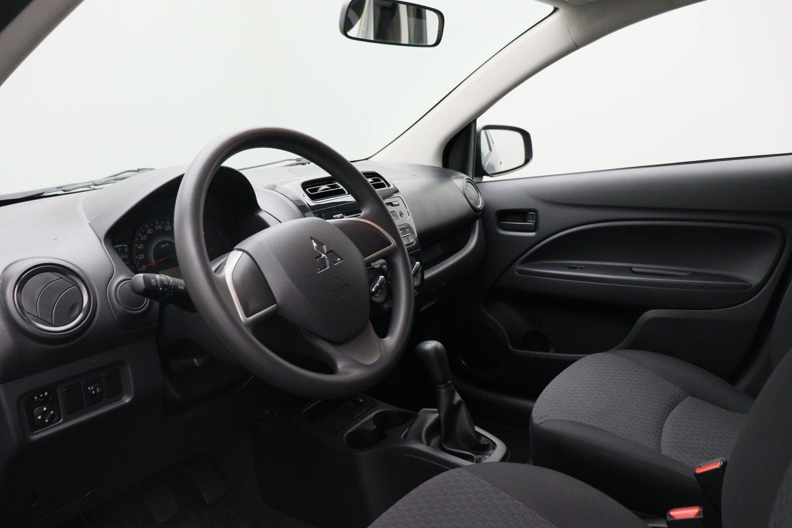 Fahrzeugabbildung Mitsubishi Space Star Edition 100