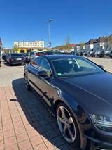 Audi A7 2015  3 l 06 Zylinder - Audi: Zylinder