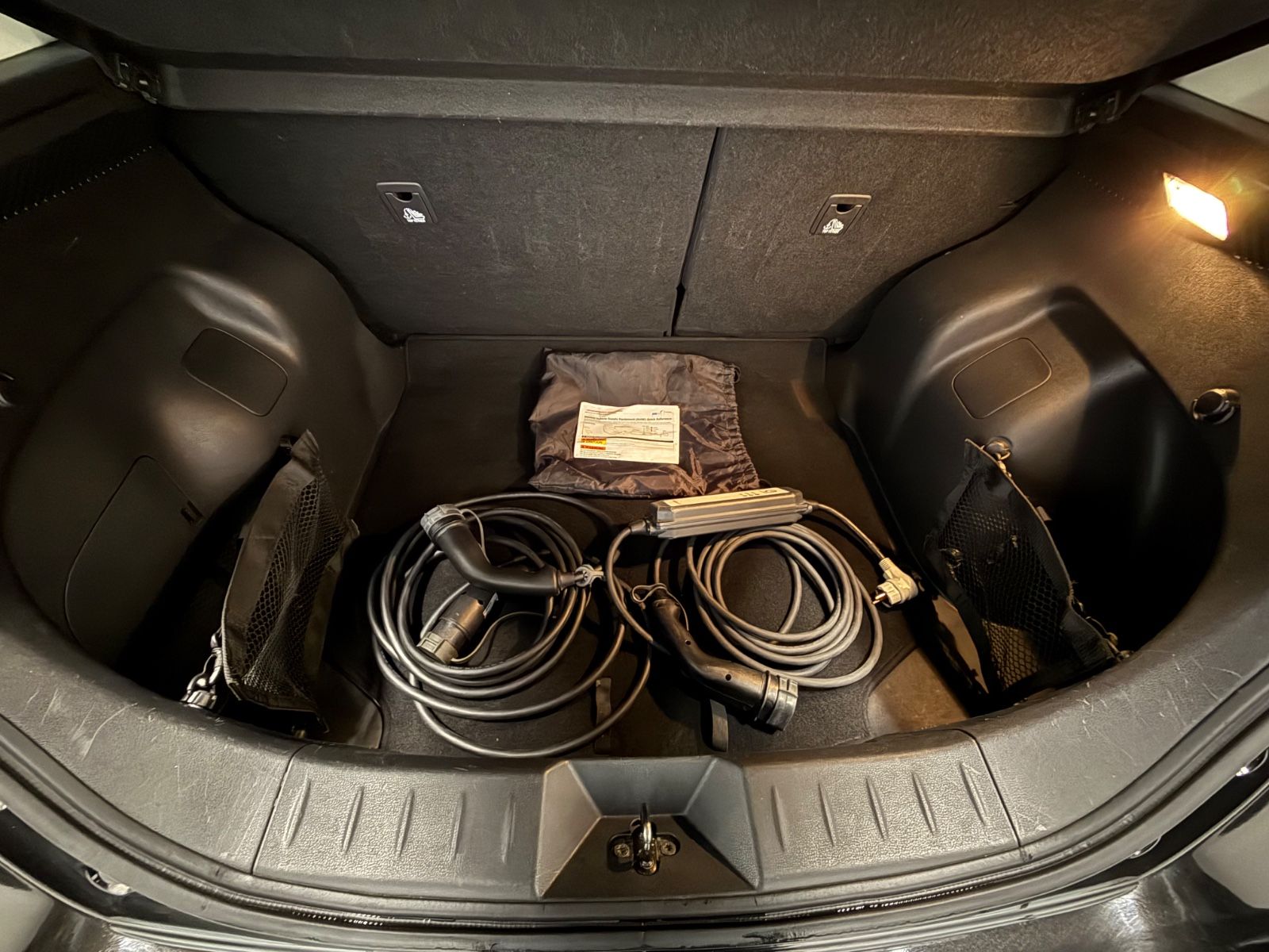 Fahrzeugabbildung Nissan Leaf Acenta - Navi, Winter-Paket