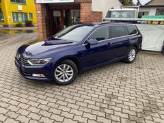 Passat Variant Autom. Navi Sitzh.  AHK