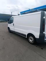 Opel Vivaro Transporter Baujahr 2006 mit 9... - Opel: Transporter