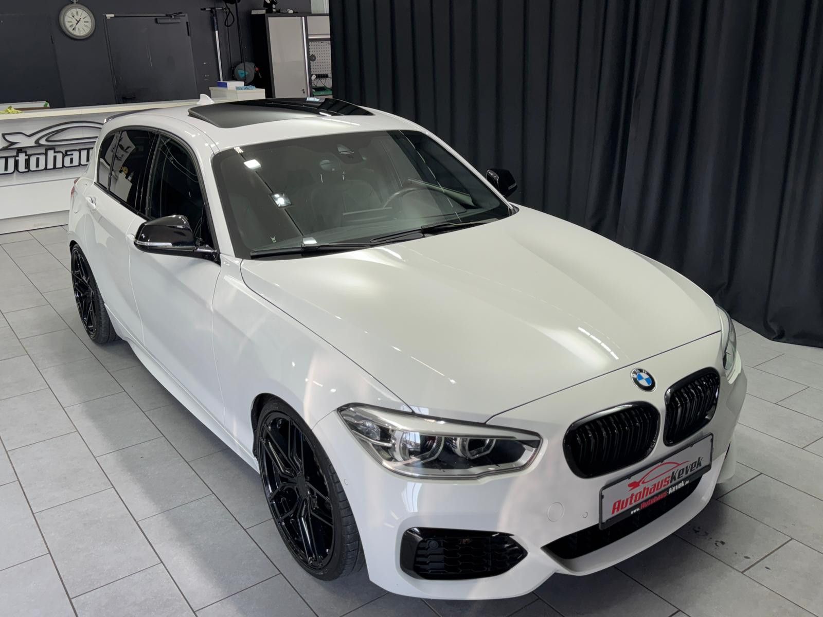 Fahrzeugabbildung BMW M140I Limo|H&K|PANO|MEMORY|KAMERA