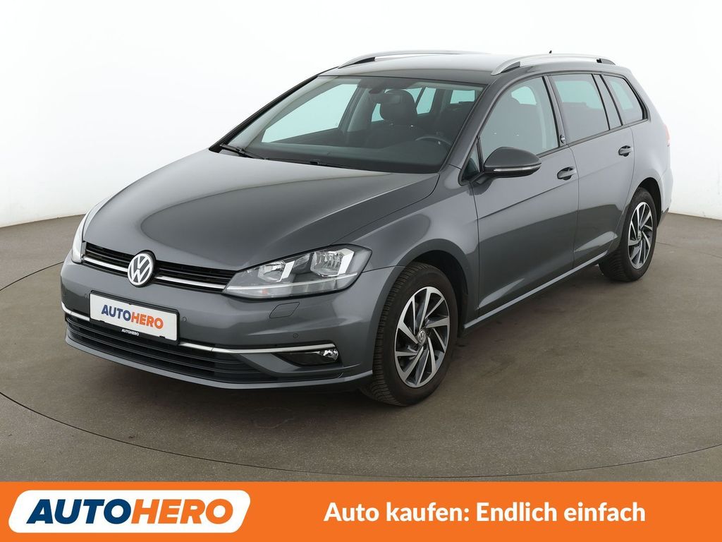 Image of Volkswagen Golf