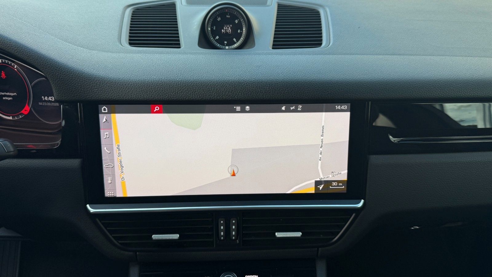 PORSCHE Cayenne Cayenne Panorama Kamera Parkassist – Ansicht 20