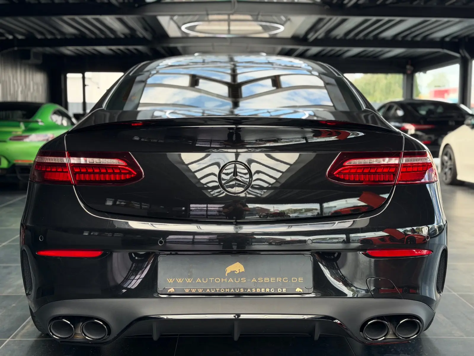 Mercedes-Benz E 220 d Coupe AMG LINE/NIGHT/LED/TOTW/WIDESCREEN