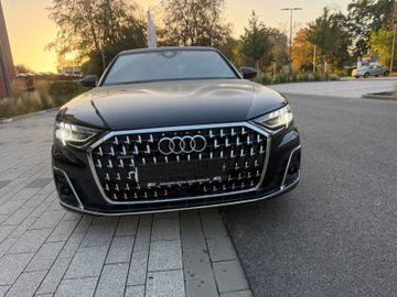 Audi A8 - 2