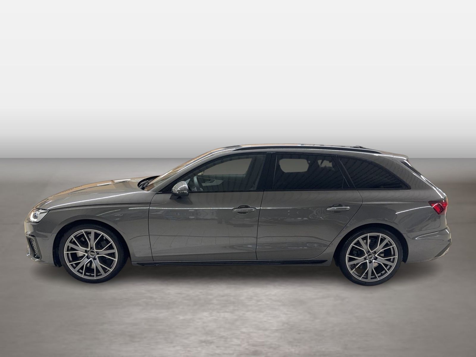 Audi S4 - Bild 13