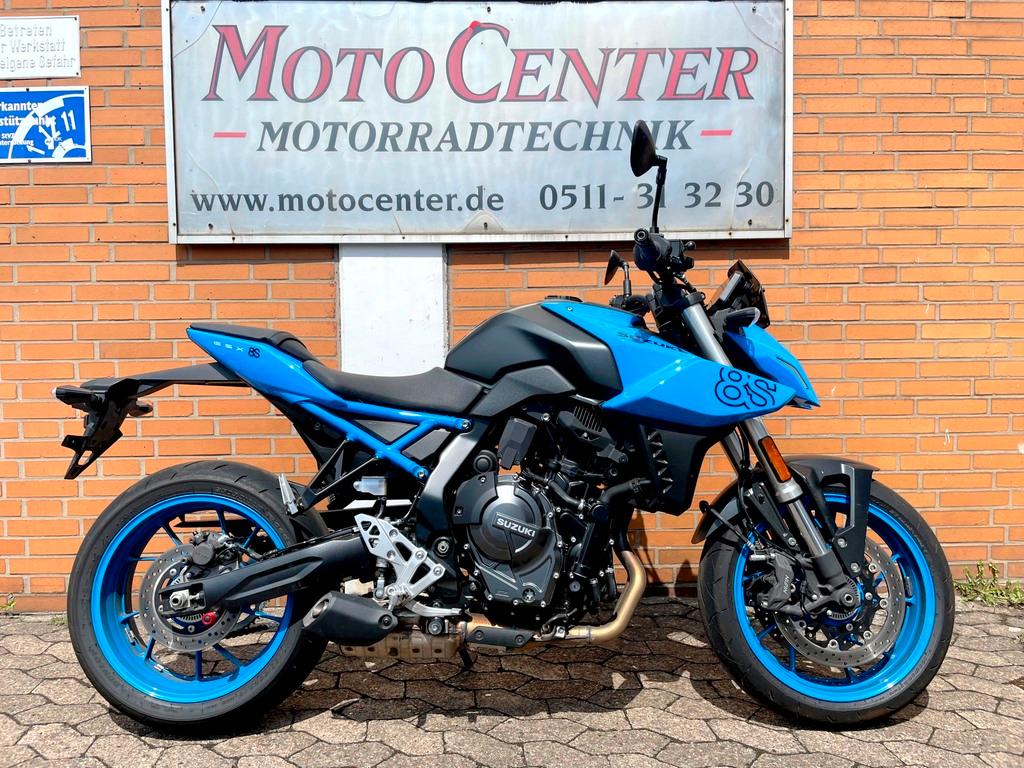 Suzuki GSX 8S - 1.Hd., Extras, 1A Zustand, nur 2.900 km