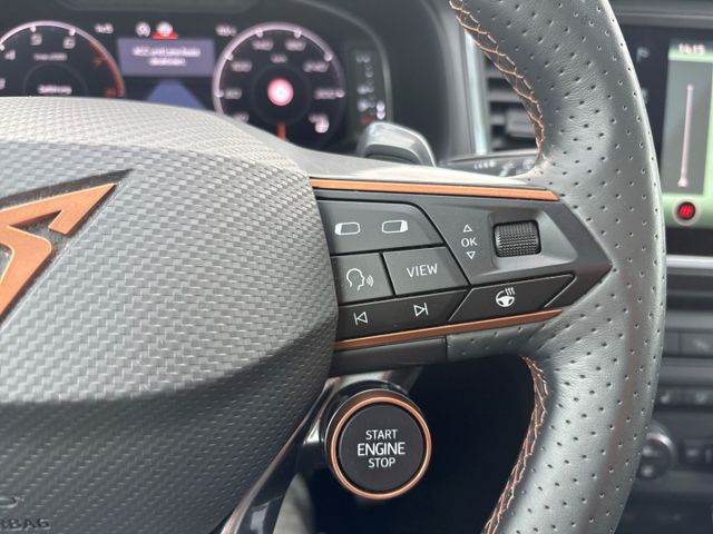 Ateca 2.0lTSI DSG 4D *PANODACH+SPORTAUSPUFF+360*