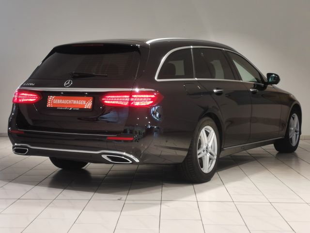 Mercedes-Benz E 220d T Avantgarde AHK NAVI LED KLIMA KAM SHZ