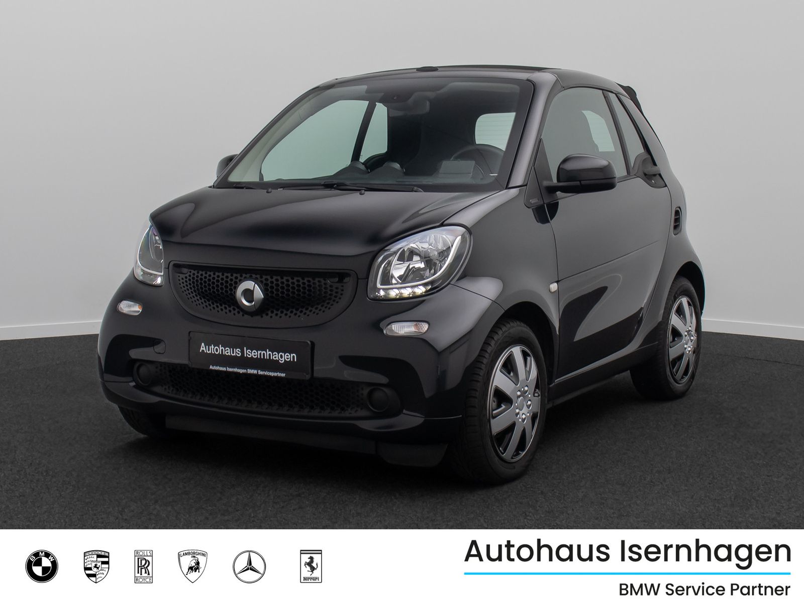 Fahrzeugabbildung Smart ForTwo Cabrio Tempomat Navi JBL Sitzhzng KlimaAT
