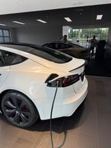 Tesla Model S - Tesla Jahreswagen