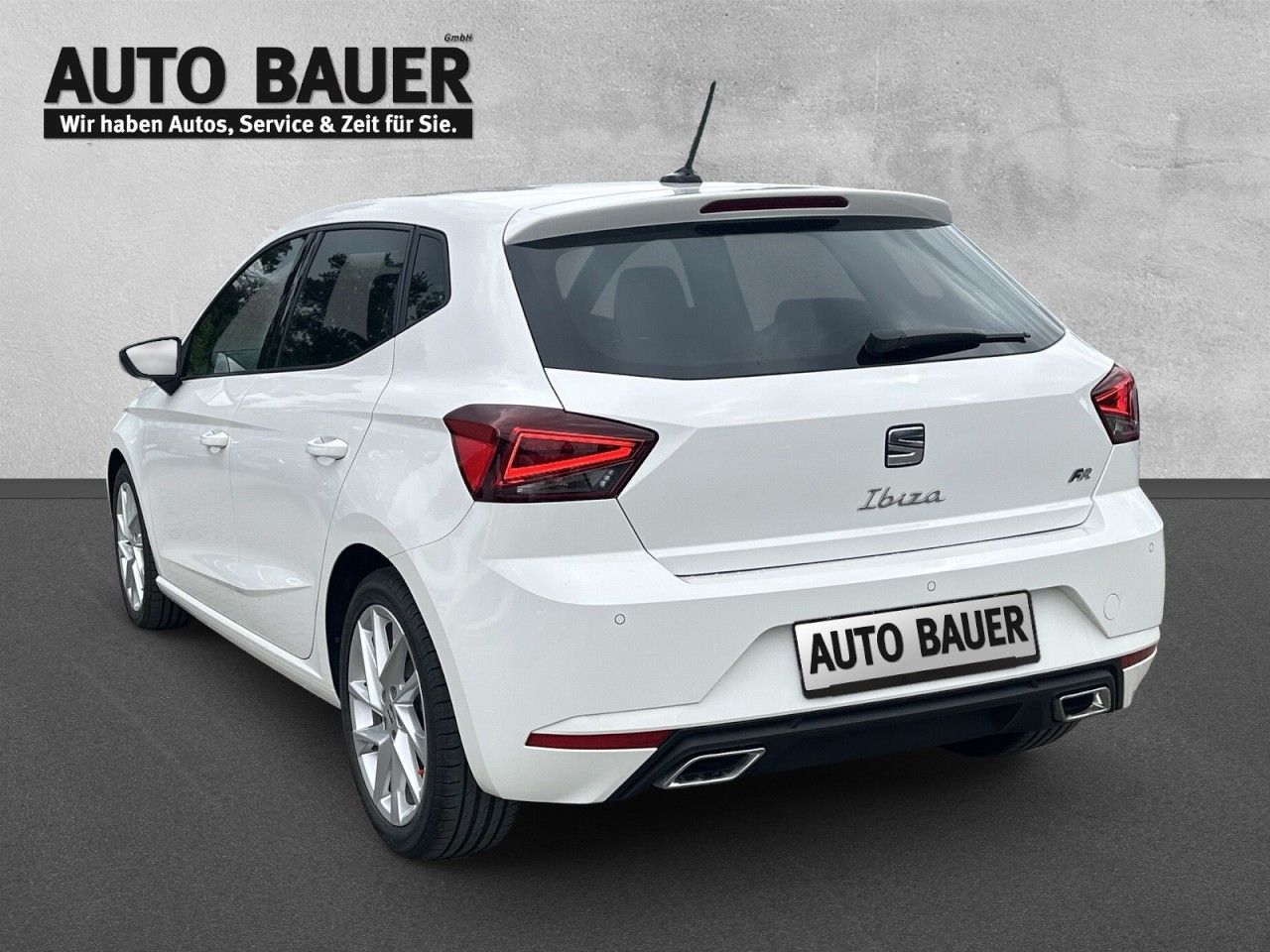 Fahrzeugabbildung SEAT Ibiza FR 1.0 TSI 81 kW (110 PS) 7-Gang-Dsg - mit KI generiert/bearbeitet