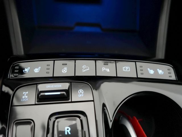 Tucson T-GDI N-LINE 48V DCT 4WD+VOLL LED+NAVI+AR