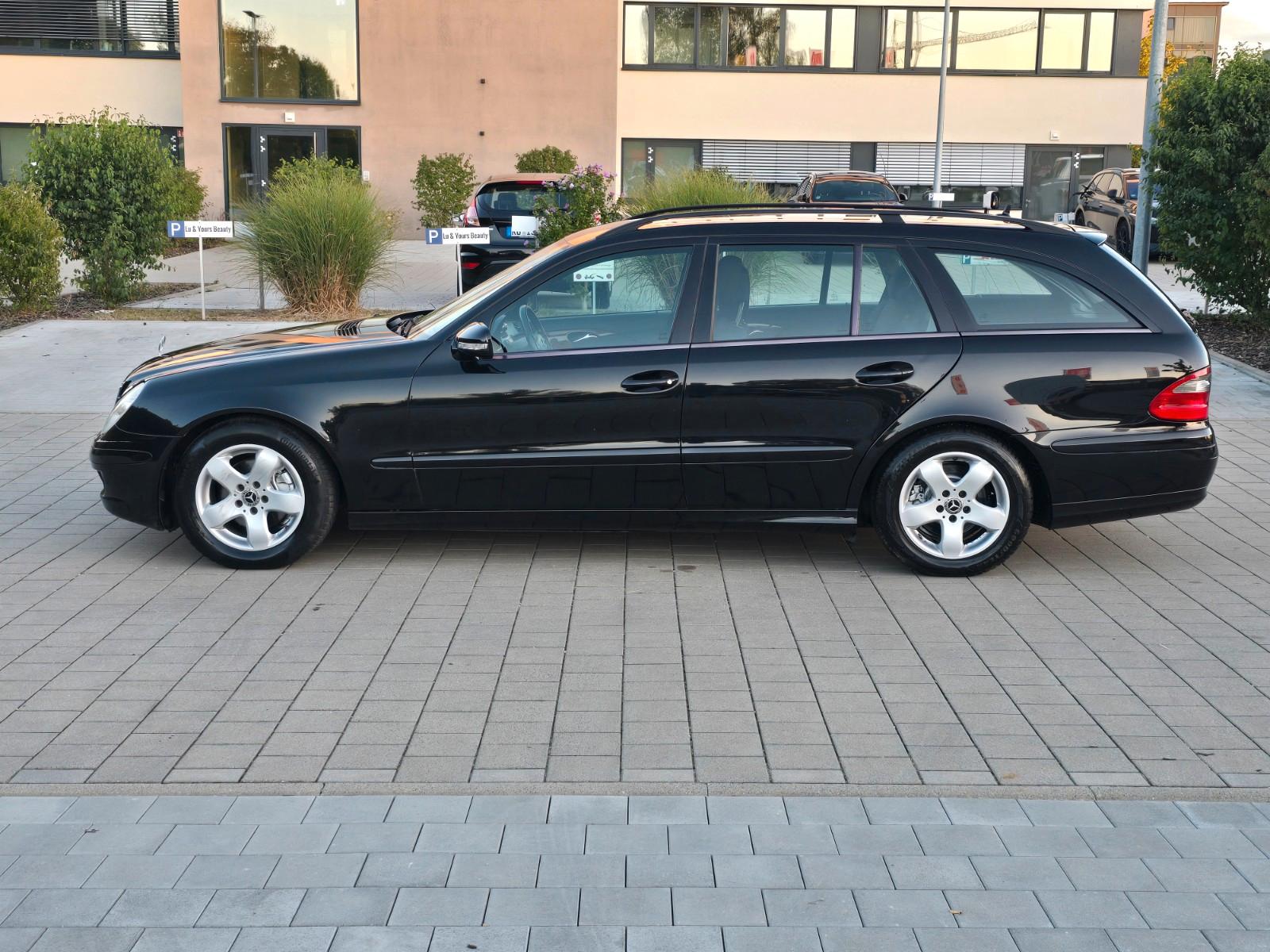 Mercedes-Benz E200 2009 — photo 8