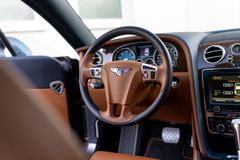 Fahrzeugabbildung Bentley Continental GT V8S *MY2015 / MULLINER / SADDLE*