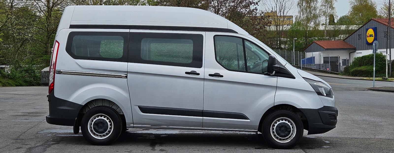 Ford Transit Custom elektrische Rollstuhlrampe