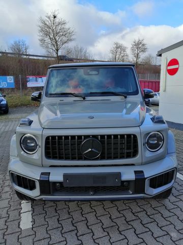 Mercedes-Benz G 63 AMG Carbon-Entertainment-Night-Paket MY25