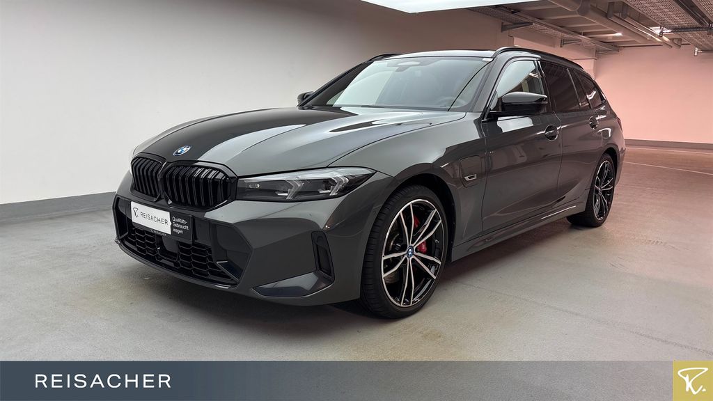 Image of BMW 330