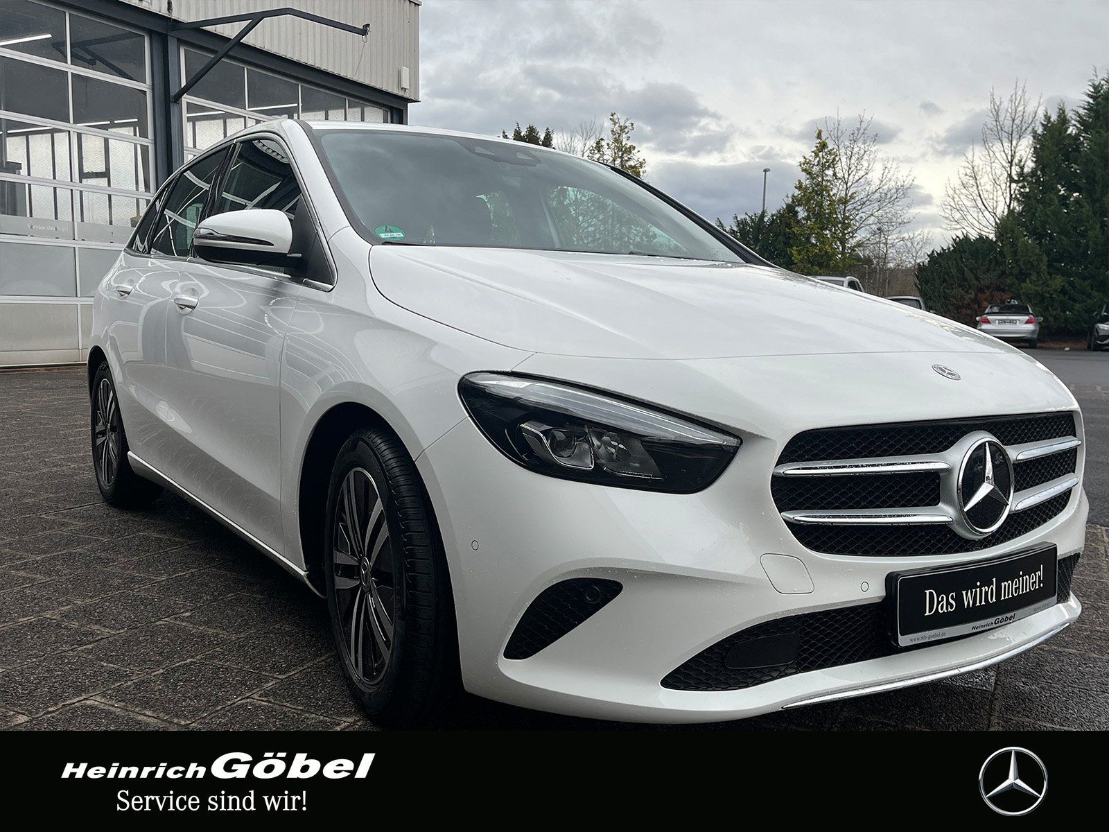 Fahrzeugabbildung Mercedes-Benz B 180