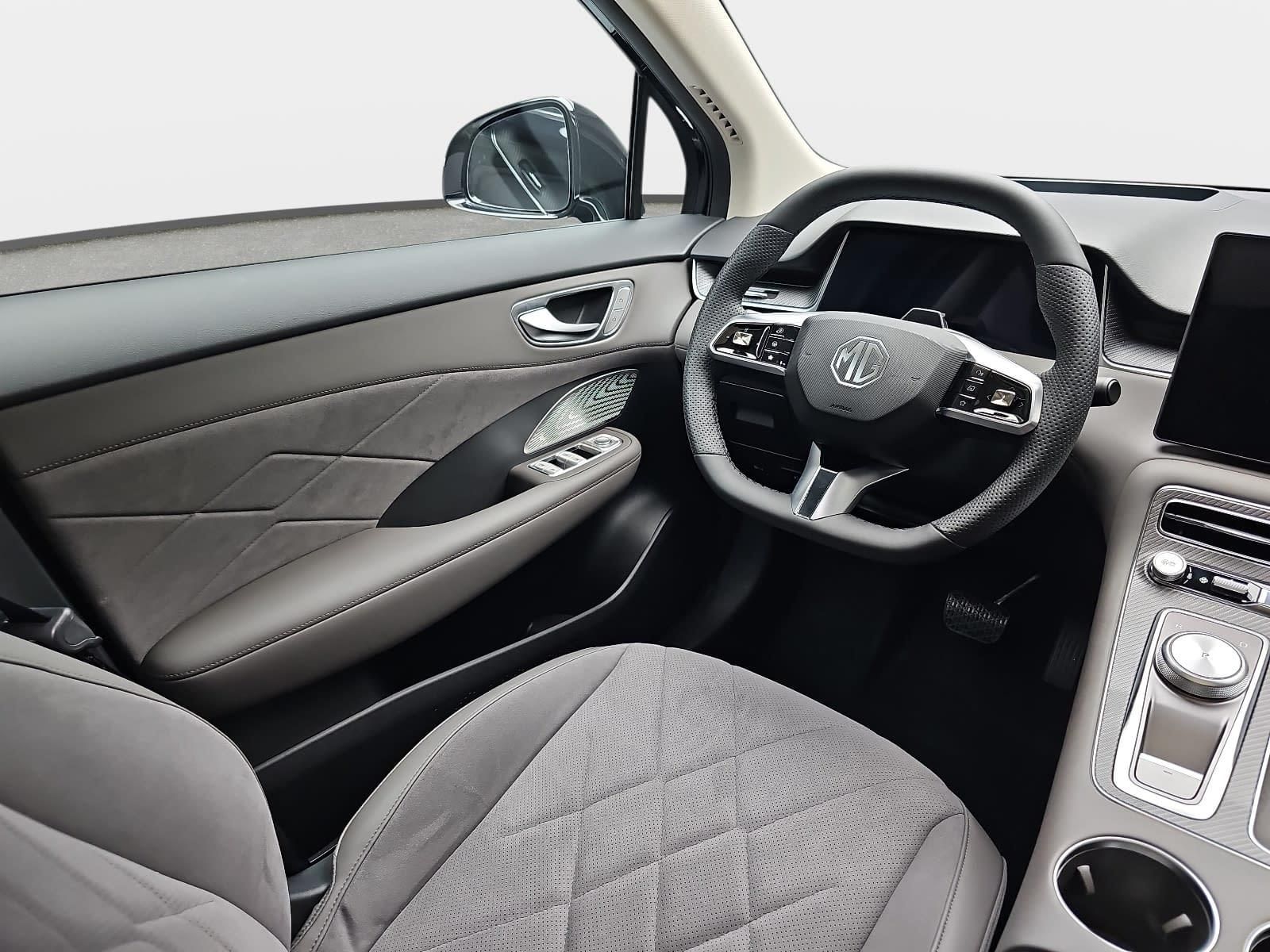 MG S6 EV