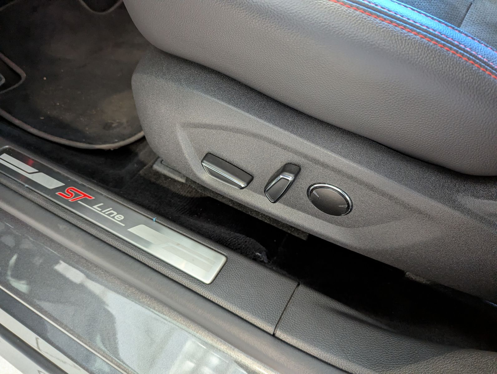 FORD Mondeo Hybrid ST-Line Leder LED ACC Cam Shz. AHK - Image 23