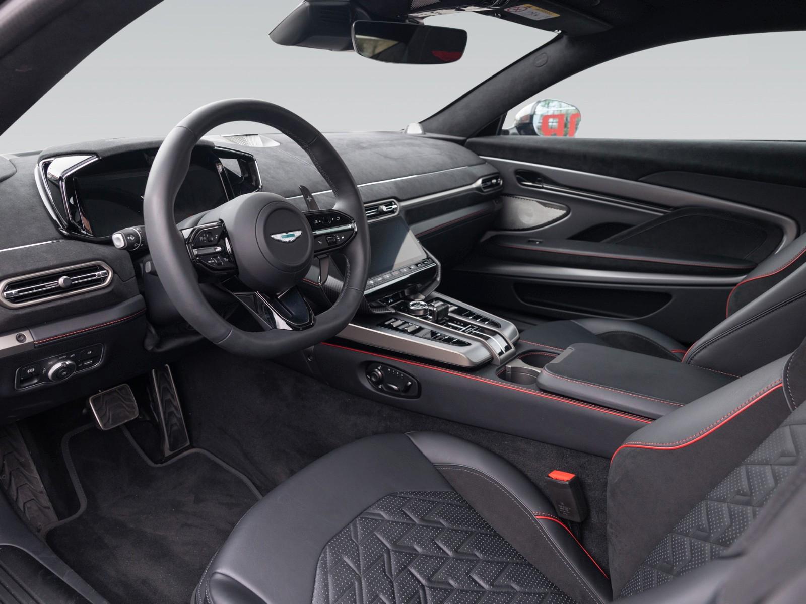 Aston Martin Vanquish | Titan Auspuff | Black Pack