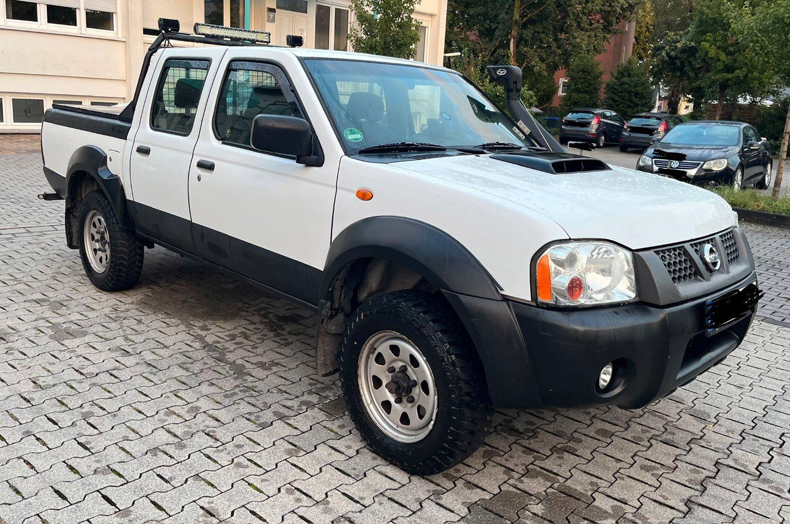 Nissan NP 300