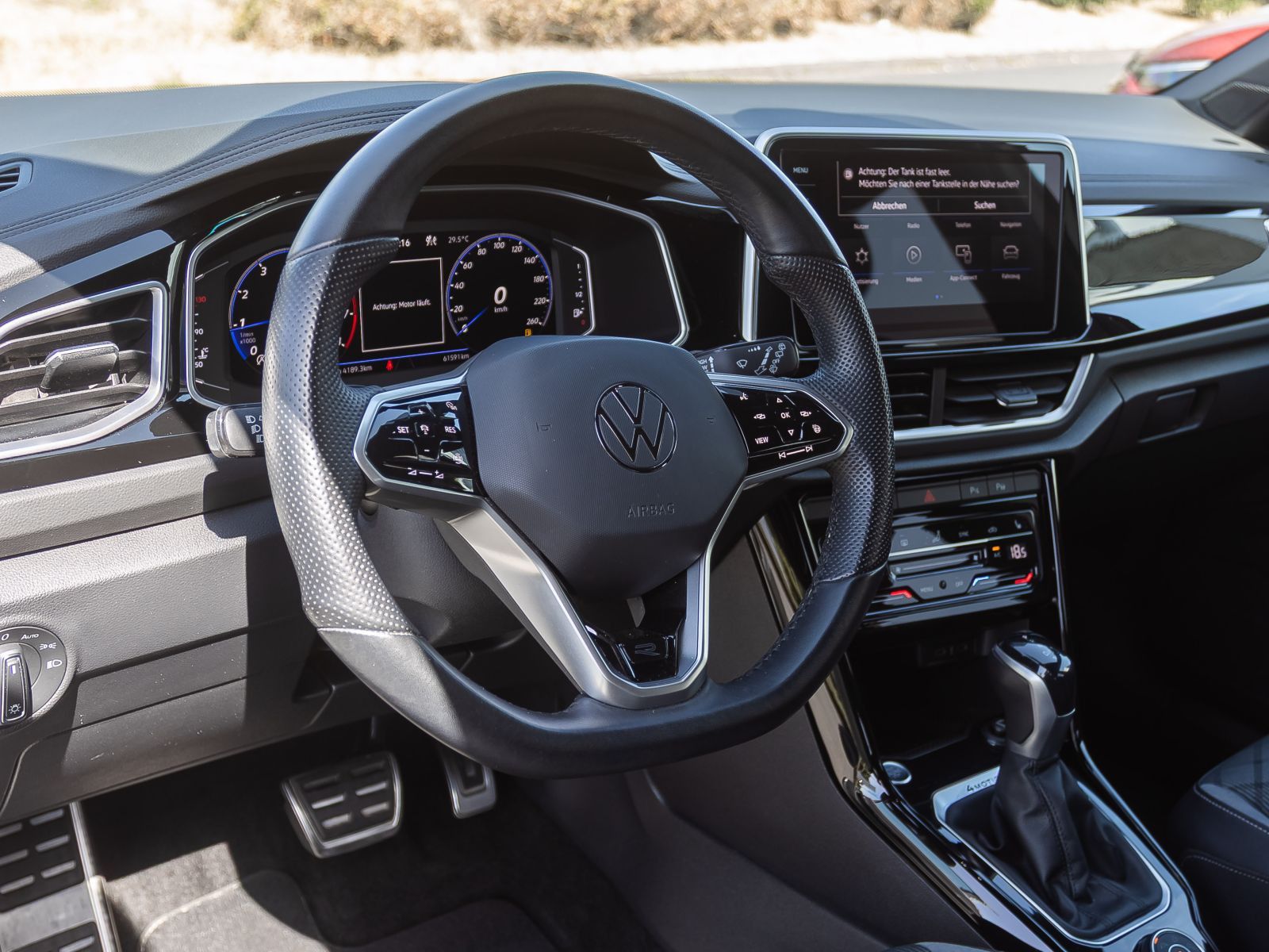 Volkswagen T-Roc - Bild 13