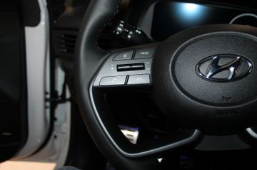 Fahrzeugabbildung Hyundai Bayon 1.0 T-GDI Connect & Go