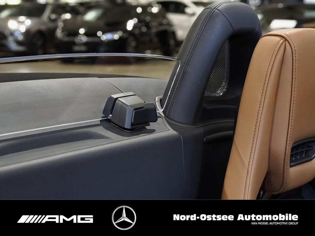 Fahrzeugabbildung Mercedes-Benz AMG GT C Comand Night Parkpaket Burmester LED