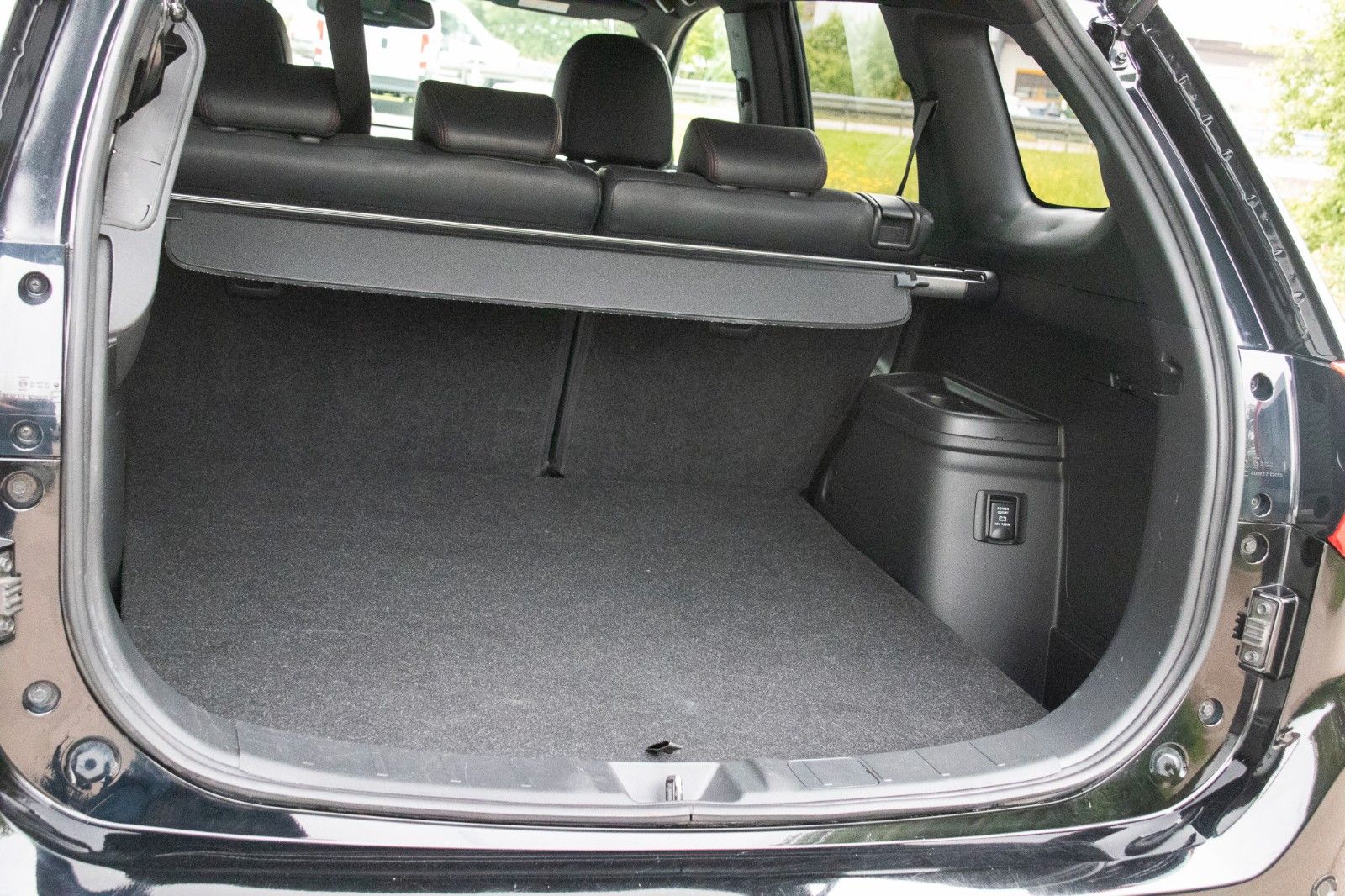 Fahrzeugabbildung Mitsubishi Outlander Spirit+ 2.0 CVT 2WD 1HD*Navi*Tel