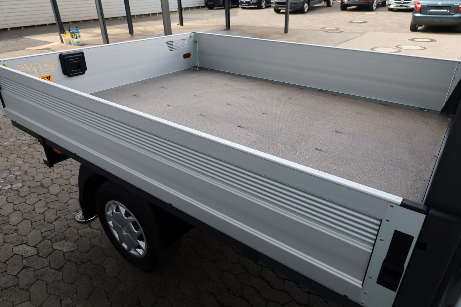 Fahrzeugabbildung Ford Transit Pritsche 350 L3 Doka Trend,5J. Garantie!