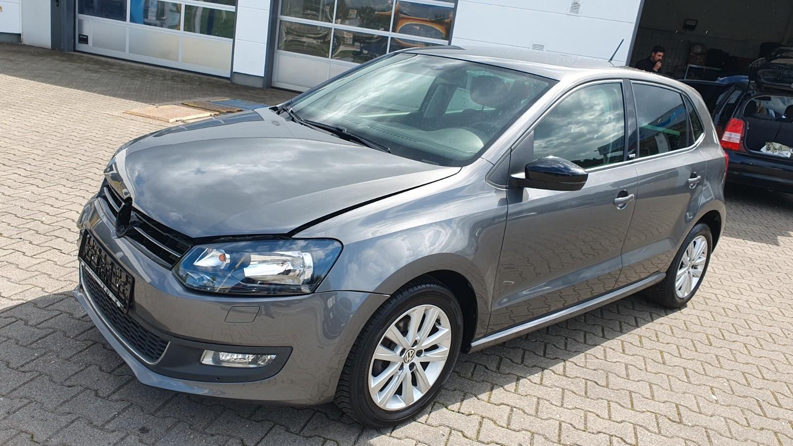 Volkswagen Polo V Style/1,2Tsi/6.Gang/Alcantara/77KW/Euro5/