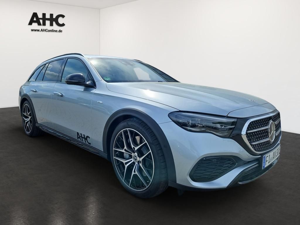 Fahrzeugabbildung Mercedes-Benz E 300 de 4M ALL-TERRAIN ++ASSISTENZ+NIGHT+AHK+++