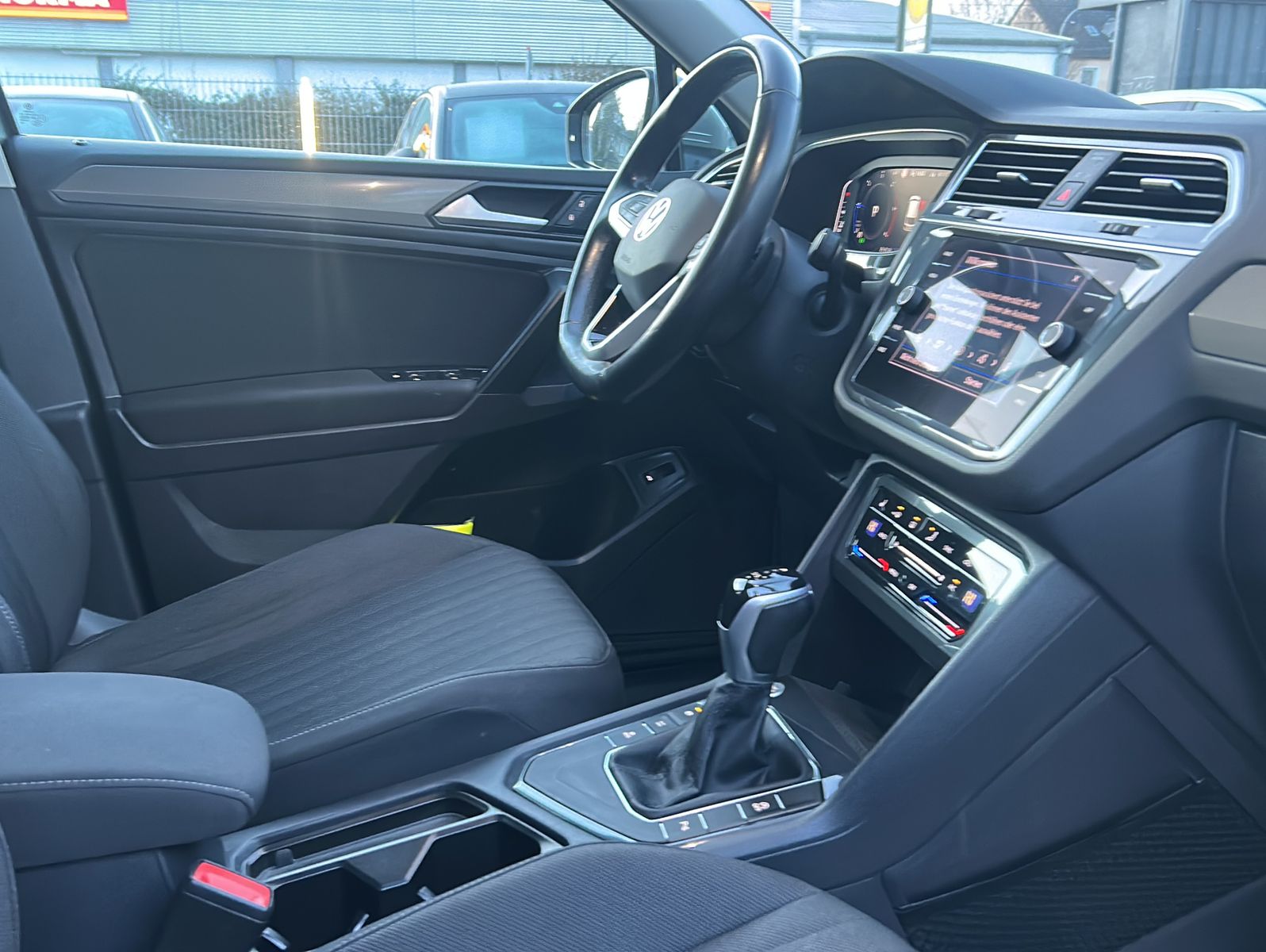 Fahrzeugabbildung Volkswagen Tiguan Allspace 2,0 TDILife