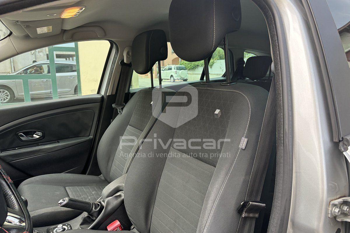Renault Megane 2015 — photo 12