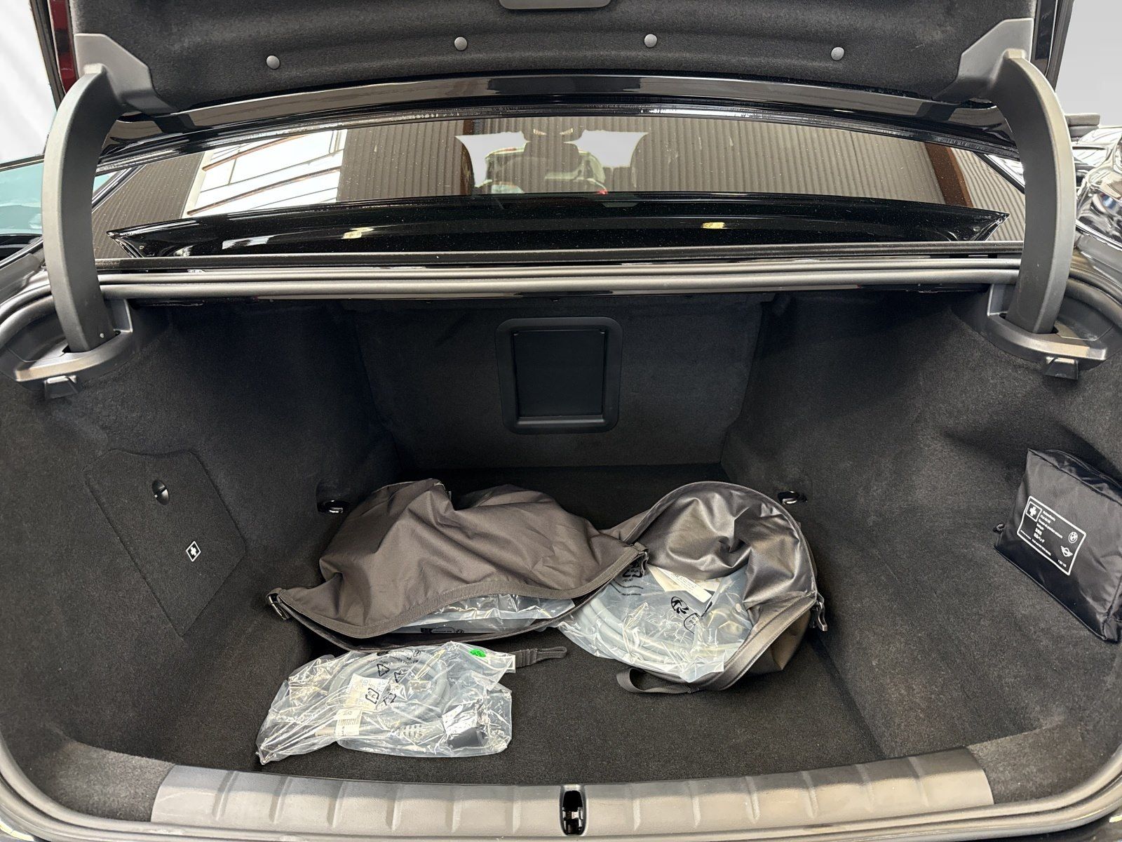 BMW 750 - Bild 16
