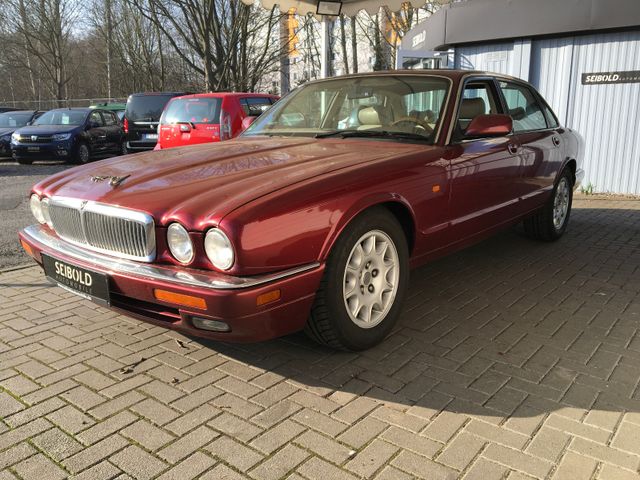 Jaguar XJ 3.2 Executive X 300 Autom/Leder/Klimatr/Shz