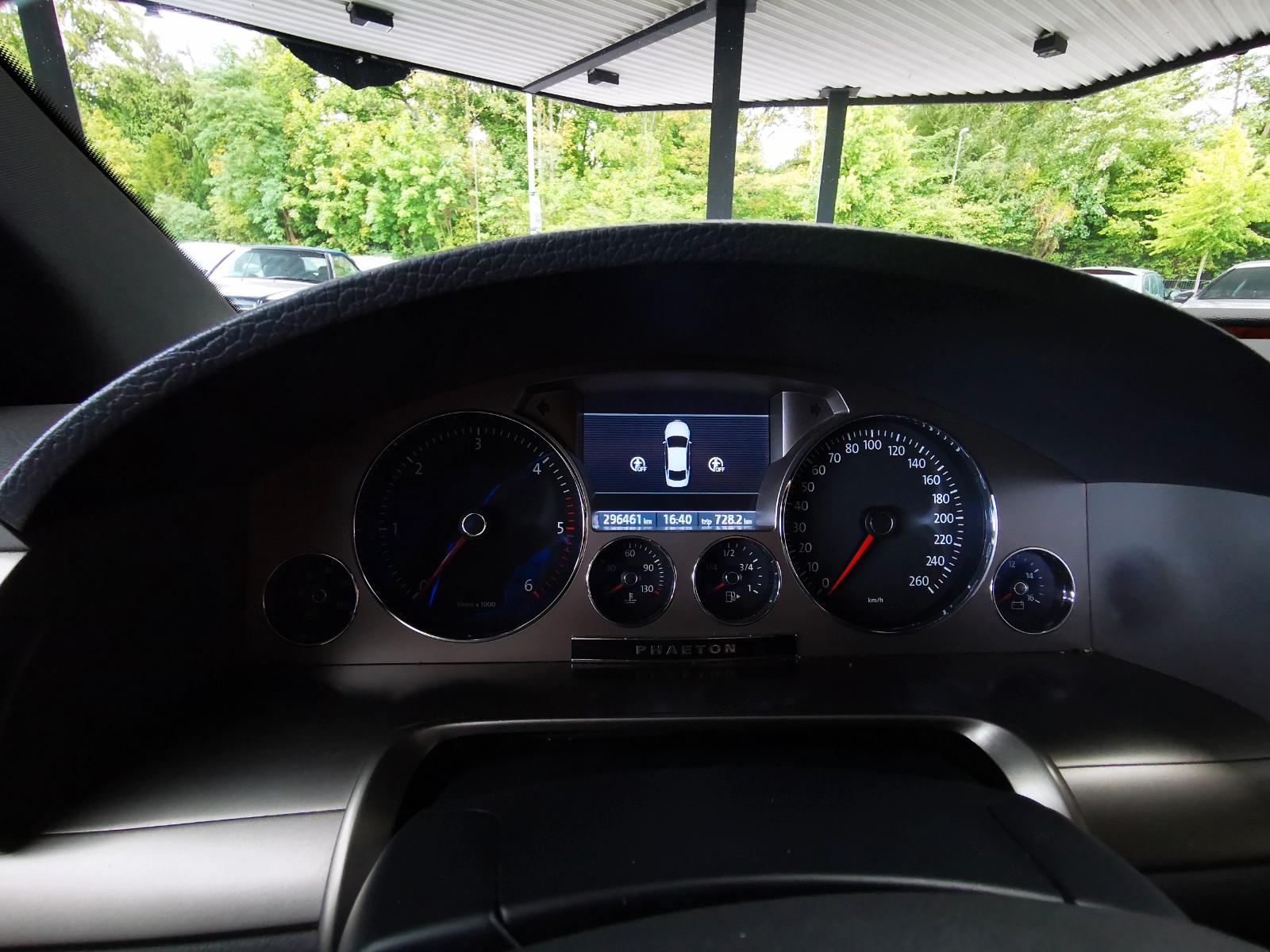 Volkswagen Phaeton V6 TDI 4Motion SSD/Leder/fast Vollausst.
