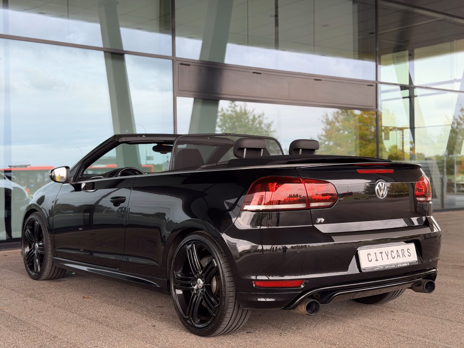 Volkswagen Golf VI Cabriolet R | Led | Dynaudio | Shz | Pdc