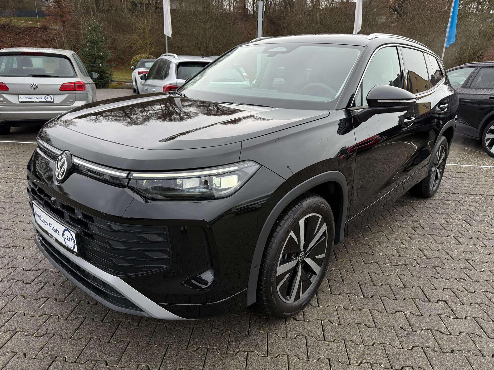 Volkswagen Tayron Life 2.0 TDI DSG LED-Matrix AHK Navi ACC