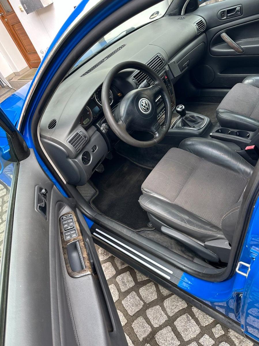 Volkswagen Passat 2004 — photo 14